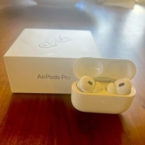 Apple AirPods Pro (2nd Generation)